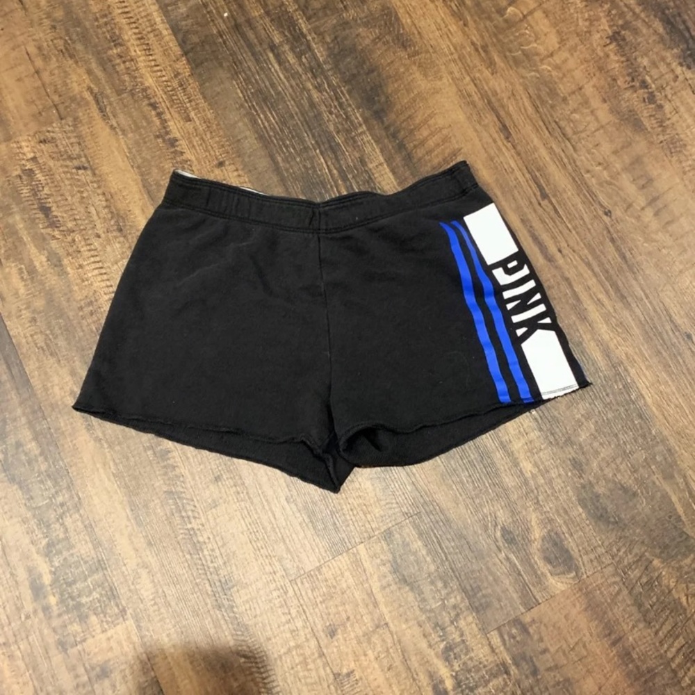 Victoria’s Secret pink size medium